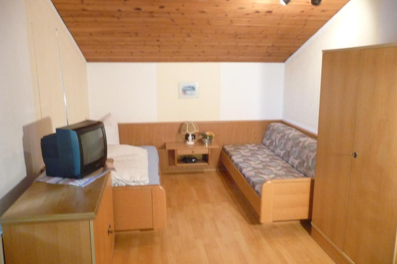 Haus Gebhard Apartment Reutte Room photo